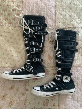 Vintage Xx-Hi Knee High Buckle Converse Sneakers Size Women’s 7 Men’s 5